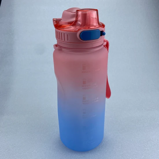 Bouteille d'eau d'un demi-gallon de 64 oz / 2 L avec manchon de rangement Carafe à eau de sport sans BPA Manchon en néoprène isolé réutilisable