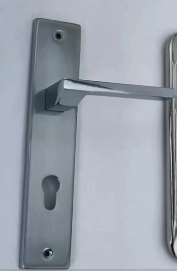 Serrure de porte en aluminium à plaque d'acier de style moderne de haute qualité (A872 R37)